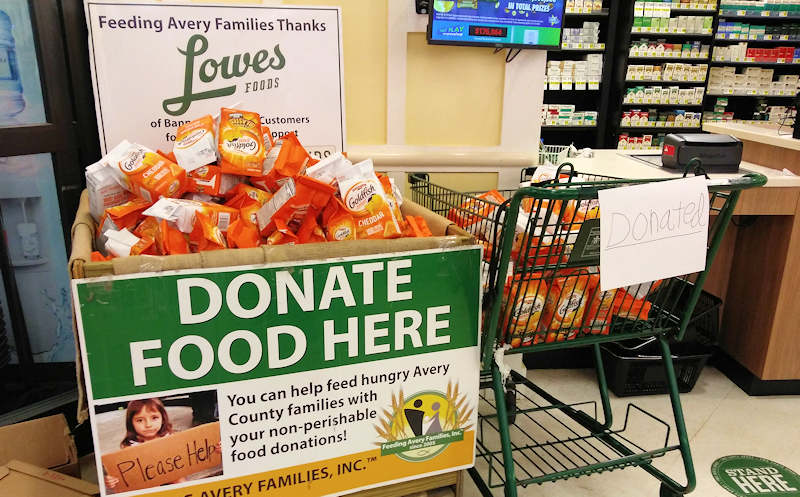 Generous Lowes Foods Customers - Feeding Avery Families