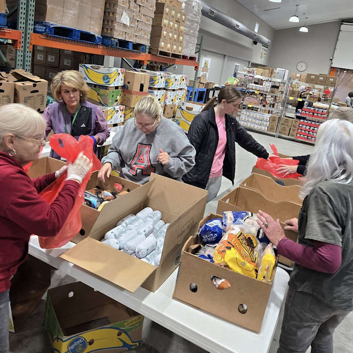 Volunteer at Feeding Avery Families