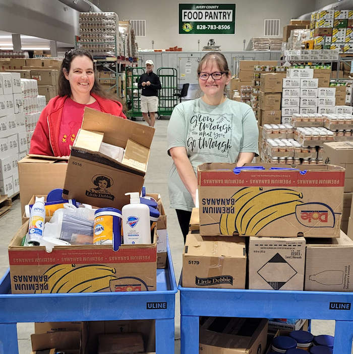 Donate to Feeding Avery Families