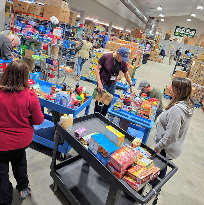 Volunteer at Feeding Avery Families